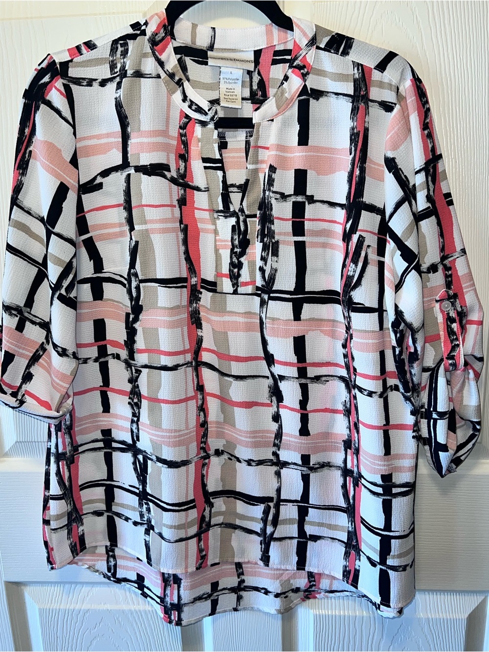 Abstract Plaid Roll-Sleeve Bliuse in Pink, Black and White Sz L